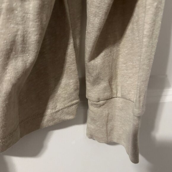 Old Navy Scratch’s Records Tan Long Sleeve Top Men’s Size XL NWOT Austin Texas - Picture 11 of 15